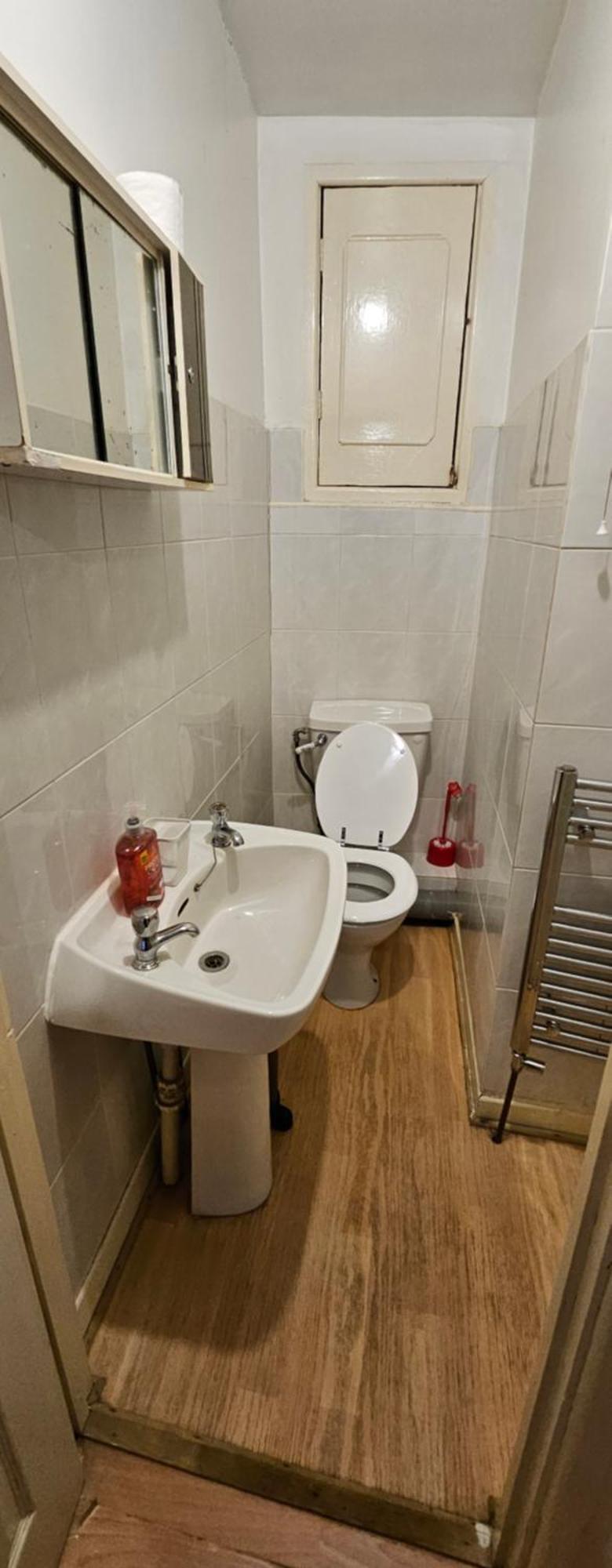 No Frills & Nothing Fancy 1 Bed Studio City Centre 卡迪夫 外观 照片
